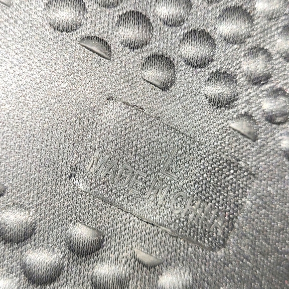 Disney Tim Burtons The Nightmare Be4 Christmas Slippers Black/White Sz 10/L NWT - Picture 11 of 13